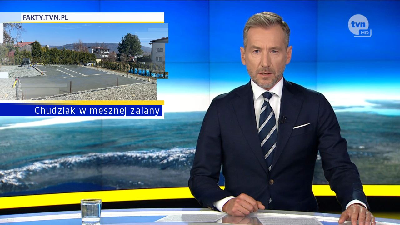 Chudziak w mesznej zalany