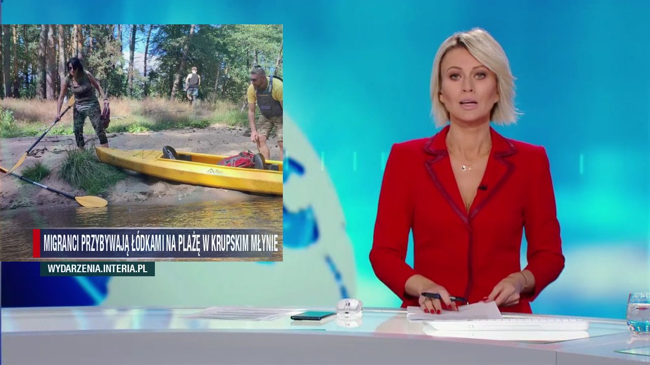 Migranci przybywają łódkami na plażę w Krupskim Młynie