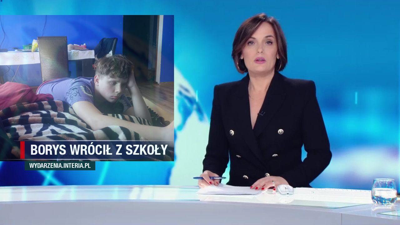 Borys wrócił z szkoły 