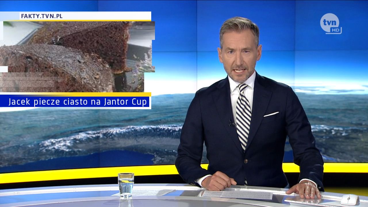 Jacek piecze ciasto na Jantor Cup
